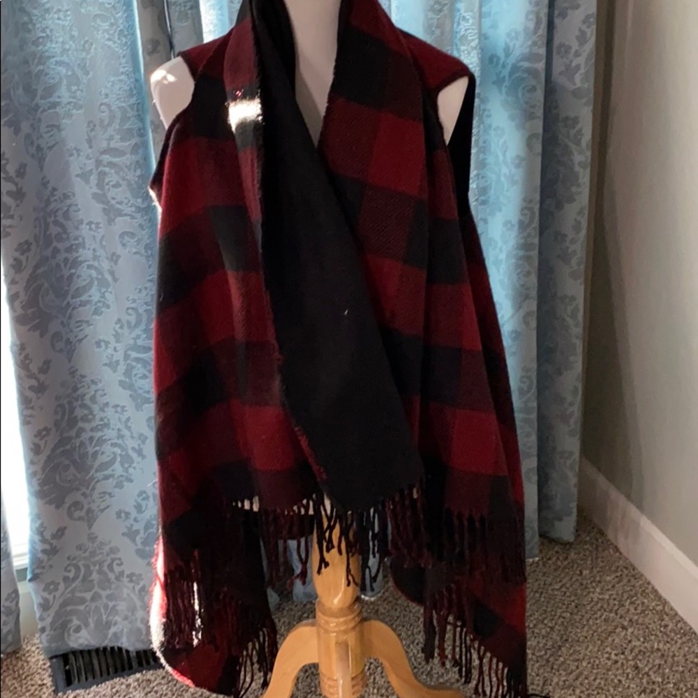 Red buffalo check shawl